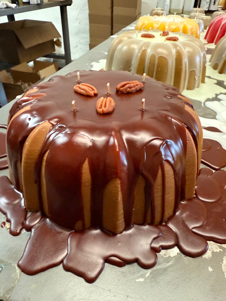 Bundt Cake Candle